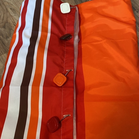 Shower curtain, liner and bath mat - Picture 2 of 11